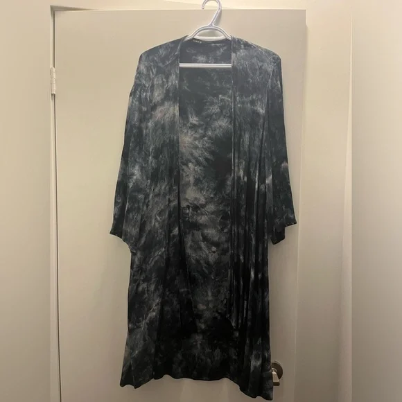 Torrid kimono size 00 - Picture 1 of 2